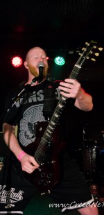 042 Status Praesents